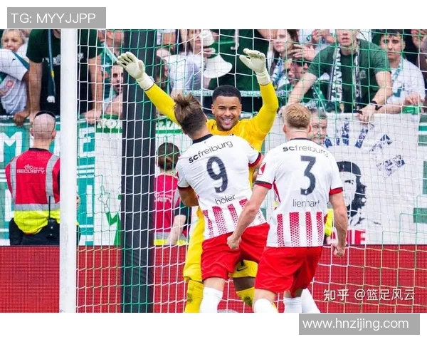 欧联杯精彩对决里昂3-0多特蒙德帽子戏法引发争议判罚热议