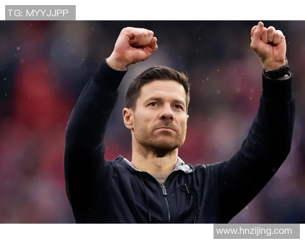 德甲精彩对决那不勒斯5-0狂胜皇马帽子戏法引发争议判罚热议 德甲精彩对决那不勒斯5-0狂胜皇马帽子戏法引发争议判罚热议