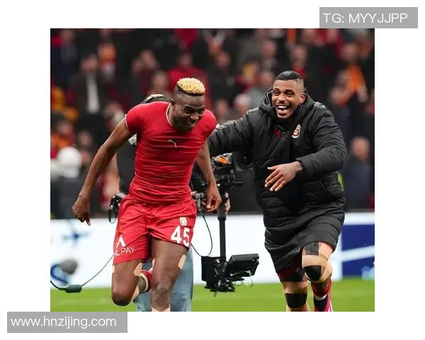 世界杯惊天冷门那不勒斯逆转曼联引爆全场激情瞬间及十大精彩进球回顾